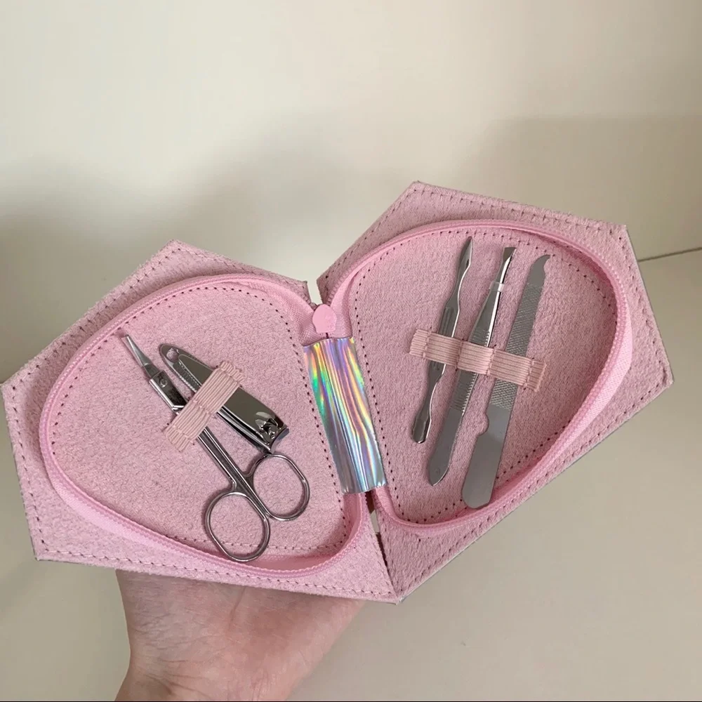 NEW Iridescent zippy clutch
